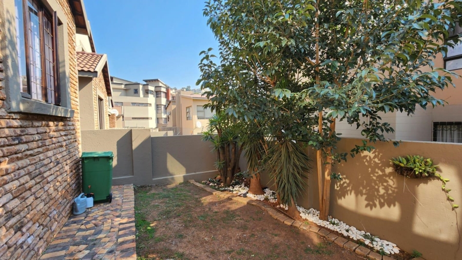 To Let 3 Bedroom Property for Rent in Cashan North West
